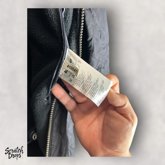 Barbour Women's Quilted Winter Jacket Size 10 Black Warm Coat Red Collar Stylish - Picture 4 of 5